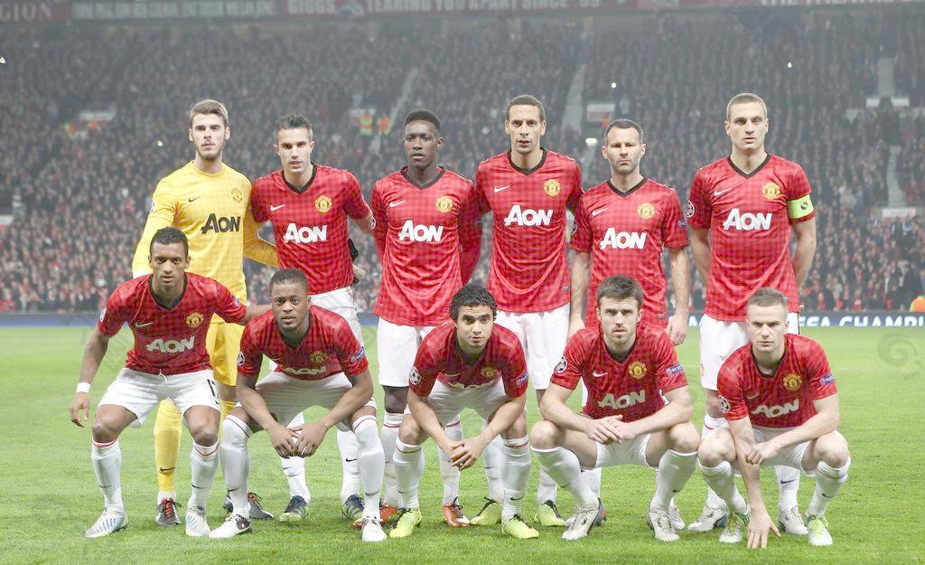 内扮演着 内扮演着