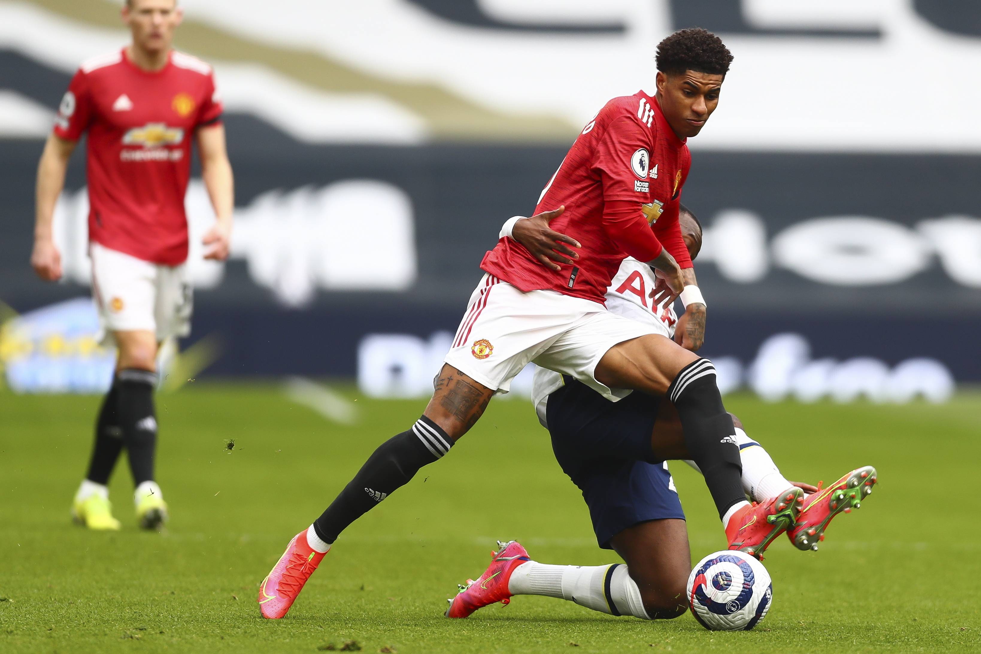 根据比赛的 根据比赛的