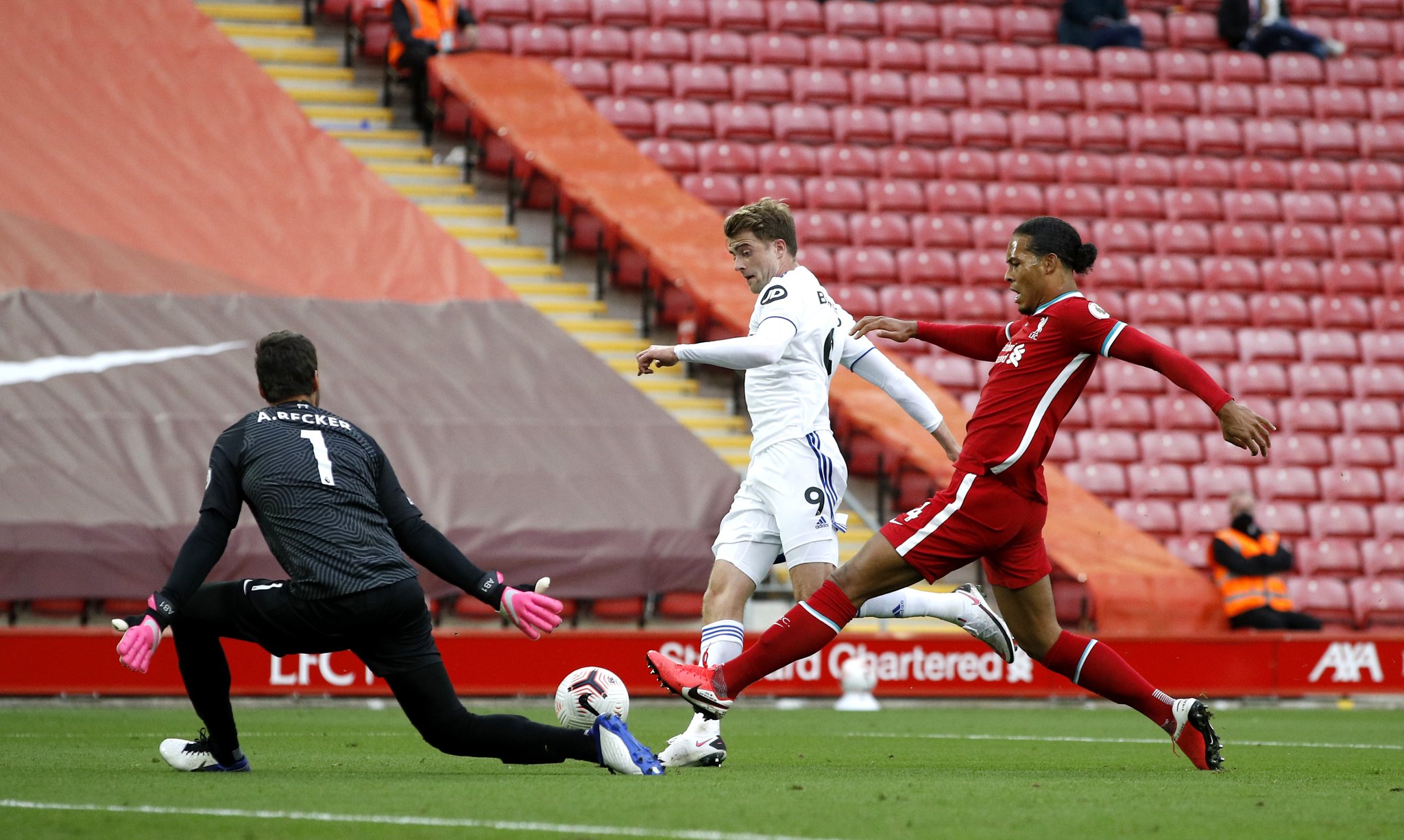 赛风格都为 赛风格都为